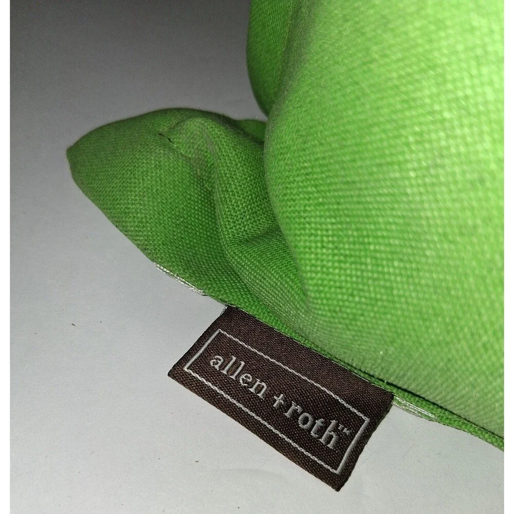Decorative Leaf Green Pillow Allen + Roth 16 x 16